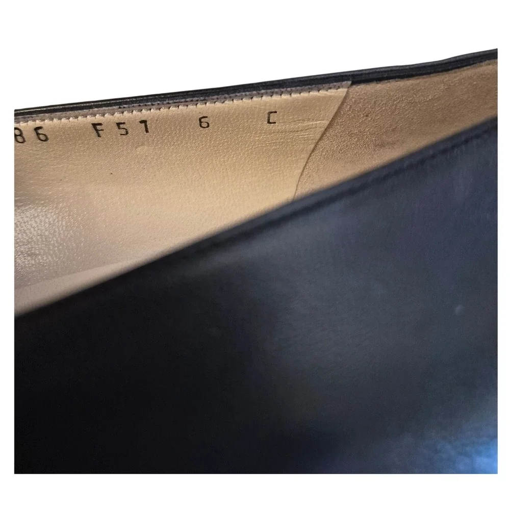 Vintage Salvatore Ferragamo Pumps Dark Academia Quiet Luxury Office Old Money